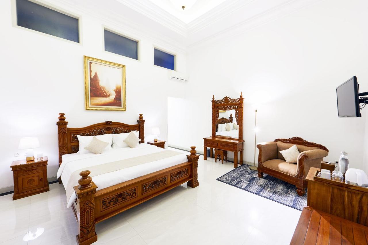 Tirtodipuran Hotel By Natts Hospitality Indonesia ยอกยาการ์ตา ภายนอก รูปภาพ