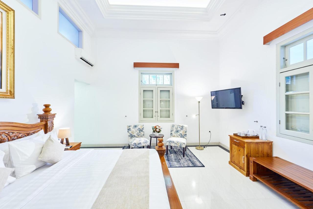 Tirtodipuran Hotel By Natts Hospitality Indonesia ยอกยาการ์ตา ภายนอก รูปภาพ
